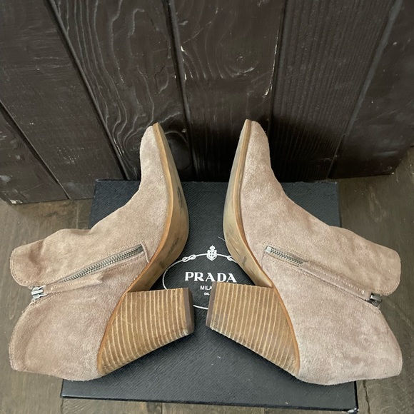 DOLCE VITA Size 11 Lanie Suede Taupe double zipper booties block heel - Picture 5 of 8